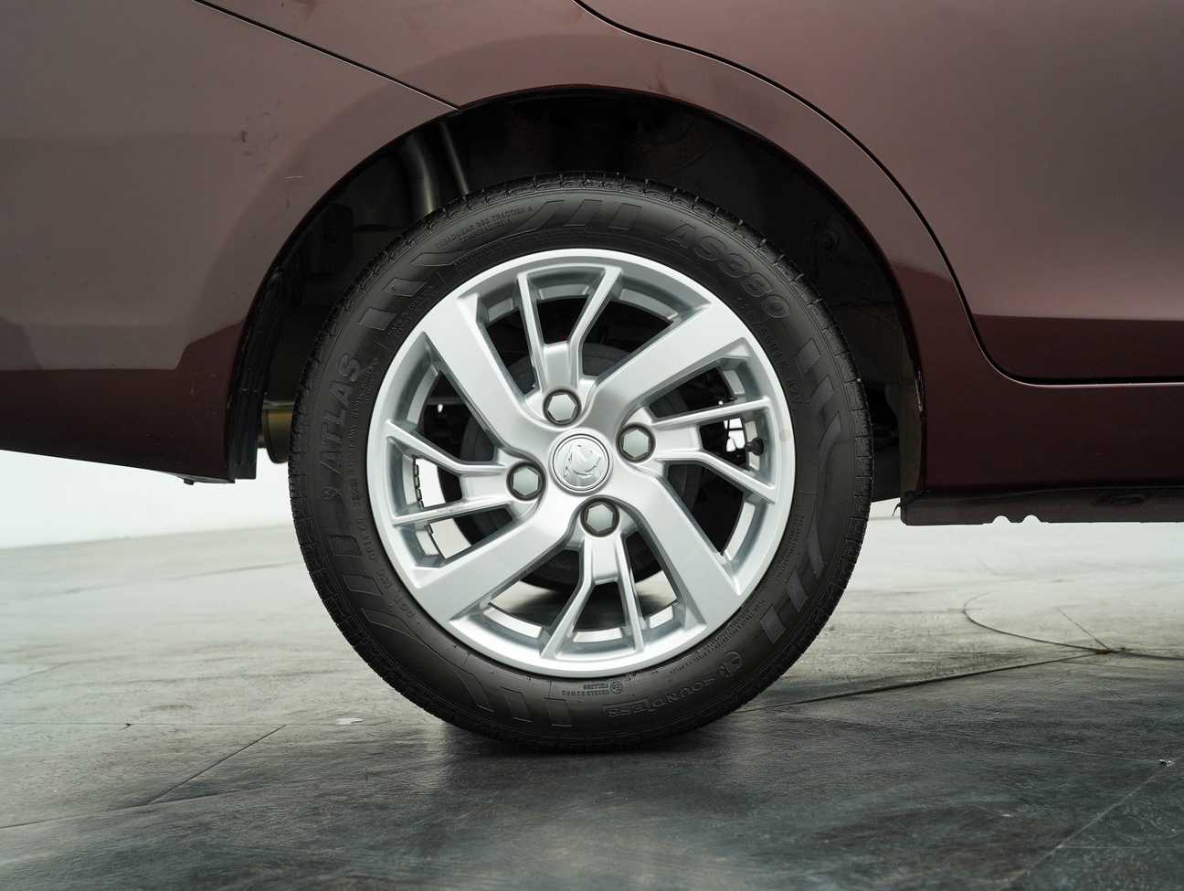 terpakai 2023 Proton Saga Premium 1.3