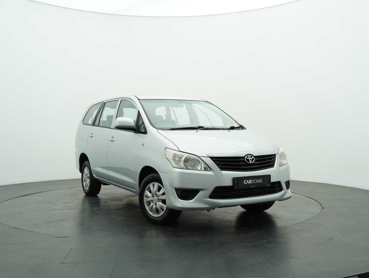 Buy used 2014 Toyota Innova E 2.0 – Carsome.my