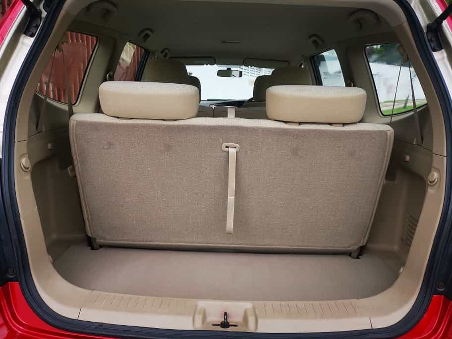 used 2009 Nissan GRAND LIVINA CLASSIC/COMFORT 1.8