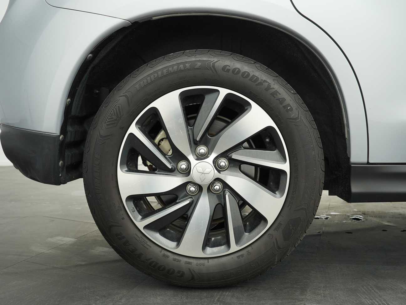 used 2017 Mitsubishi ASX  2.0