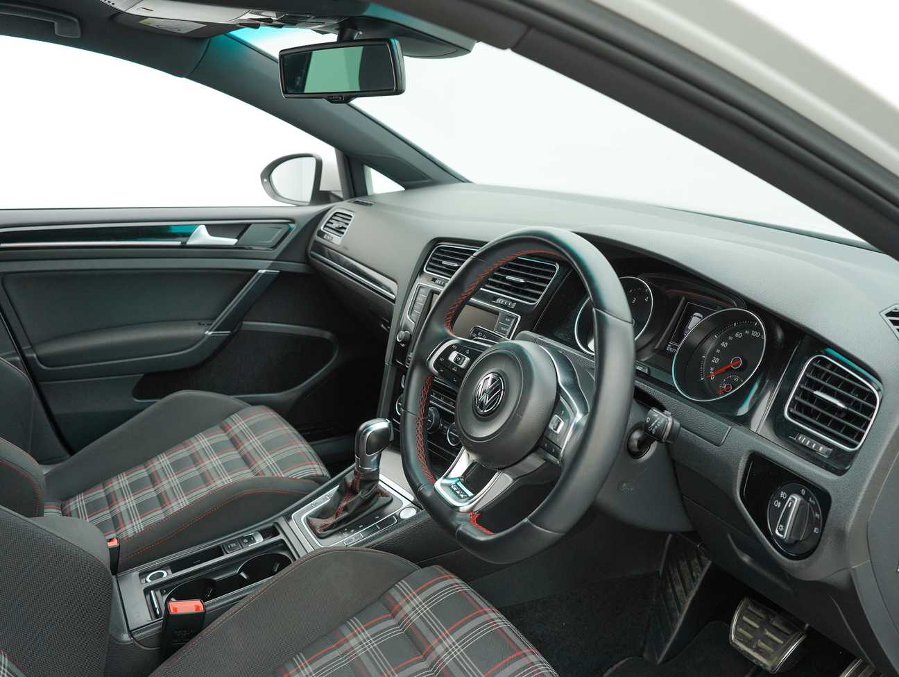 used 2014 Volkswagen GOLF GTI 2.0