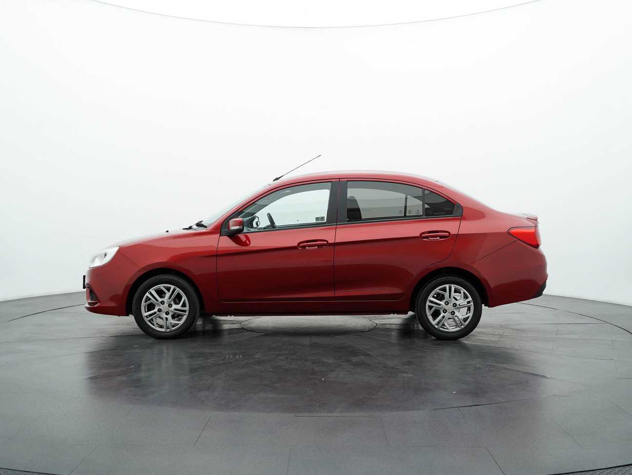 terpakai 2018 Proton Saga Premium 1.3