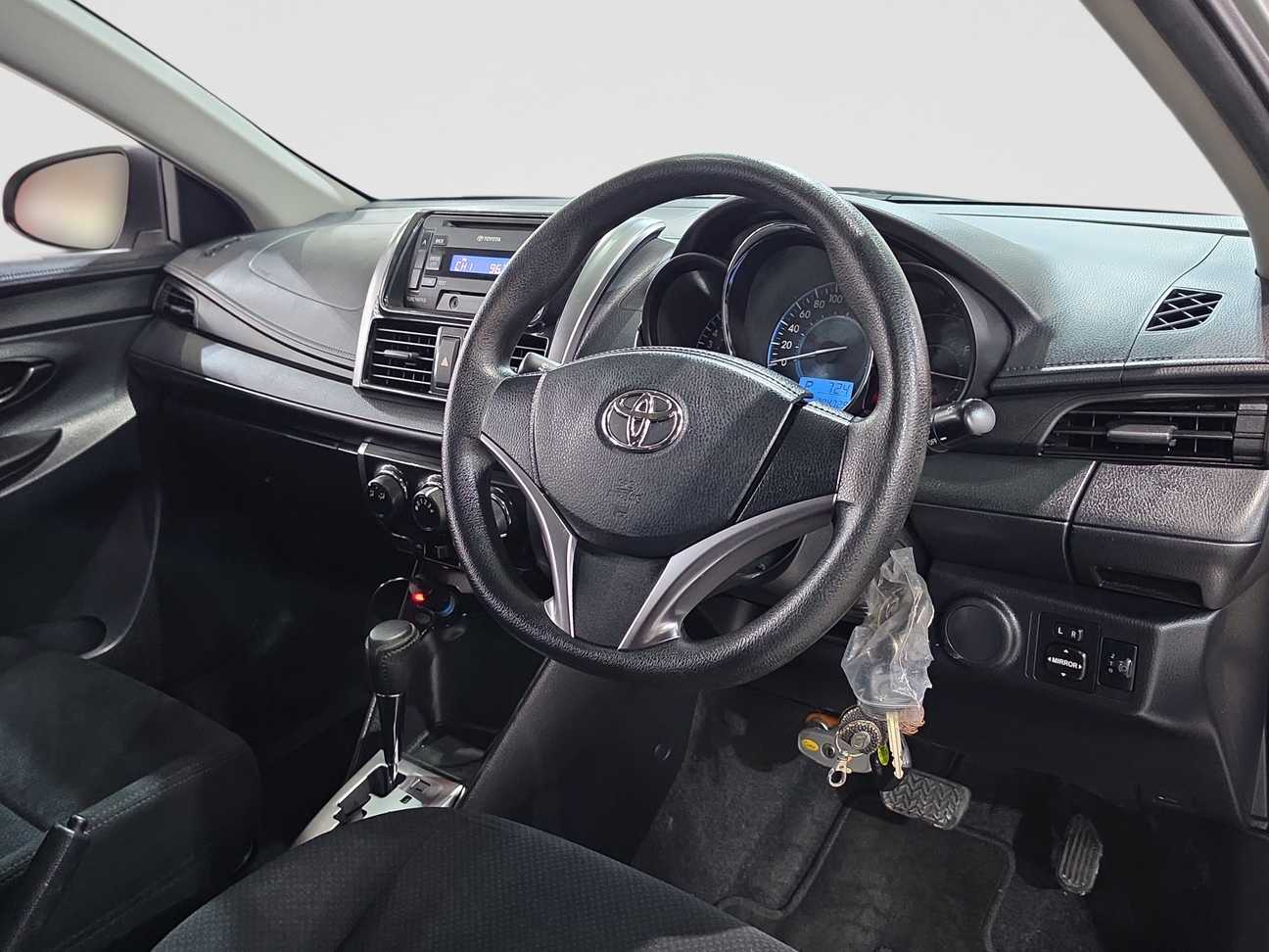 used 2014 Toyota Vios J 1.5
