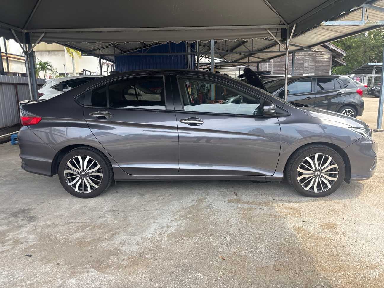 used 2020 Honda City V 1.5