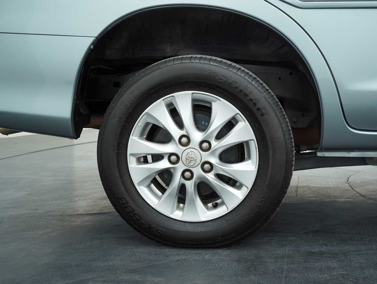 used 2016 Toyota Innova G 2.0