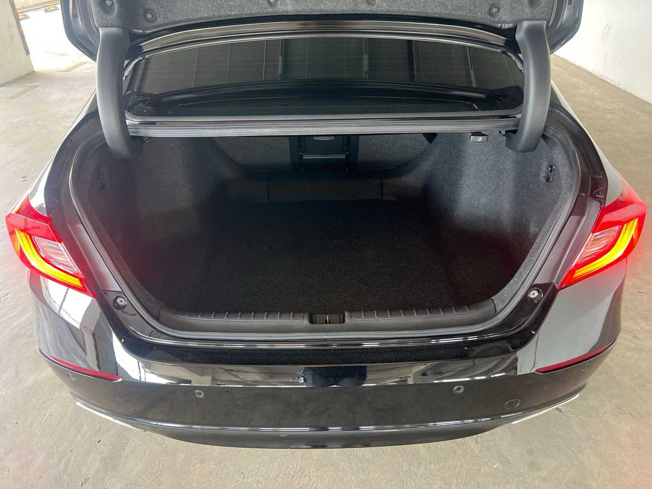 terpakai 2022 Honda Accord TC-P 1.5