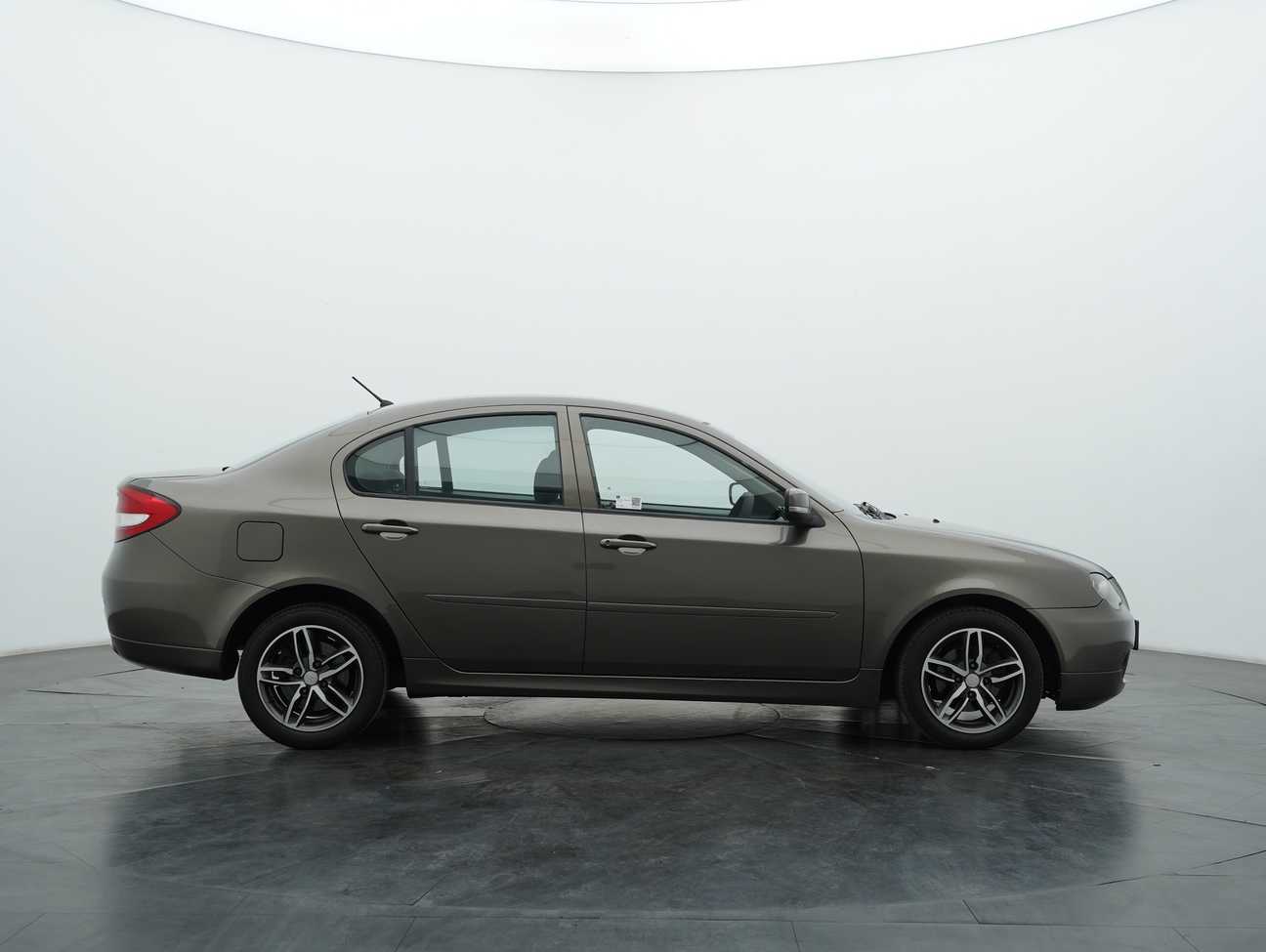 used 2014 Proton Persona SV 1.6