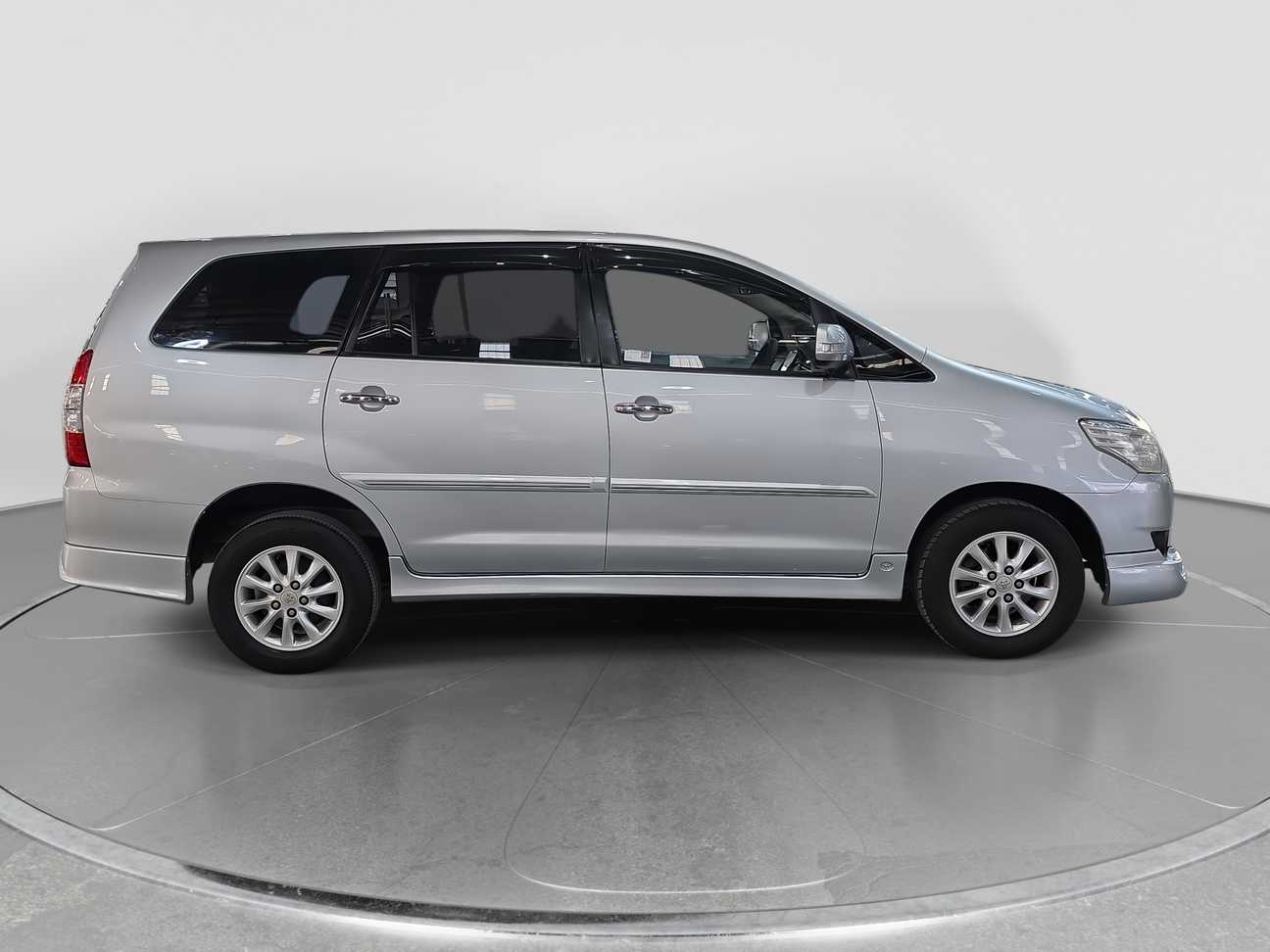used 2014 Toyota Innova G 2.0