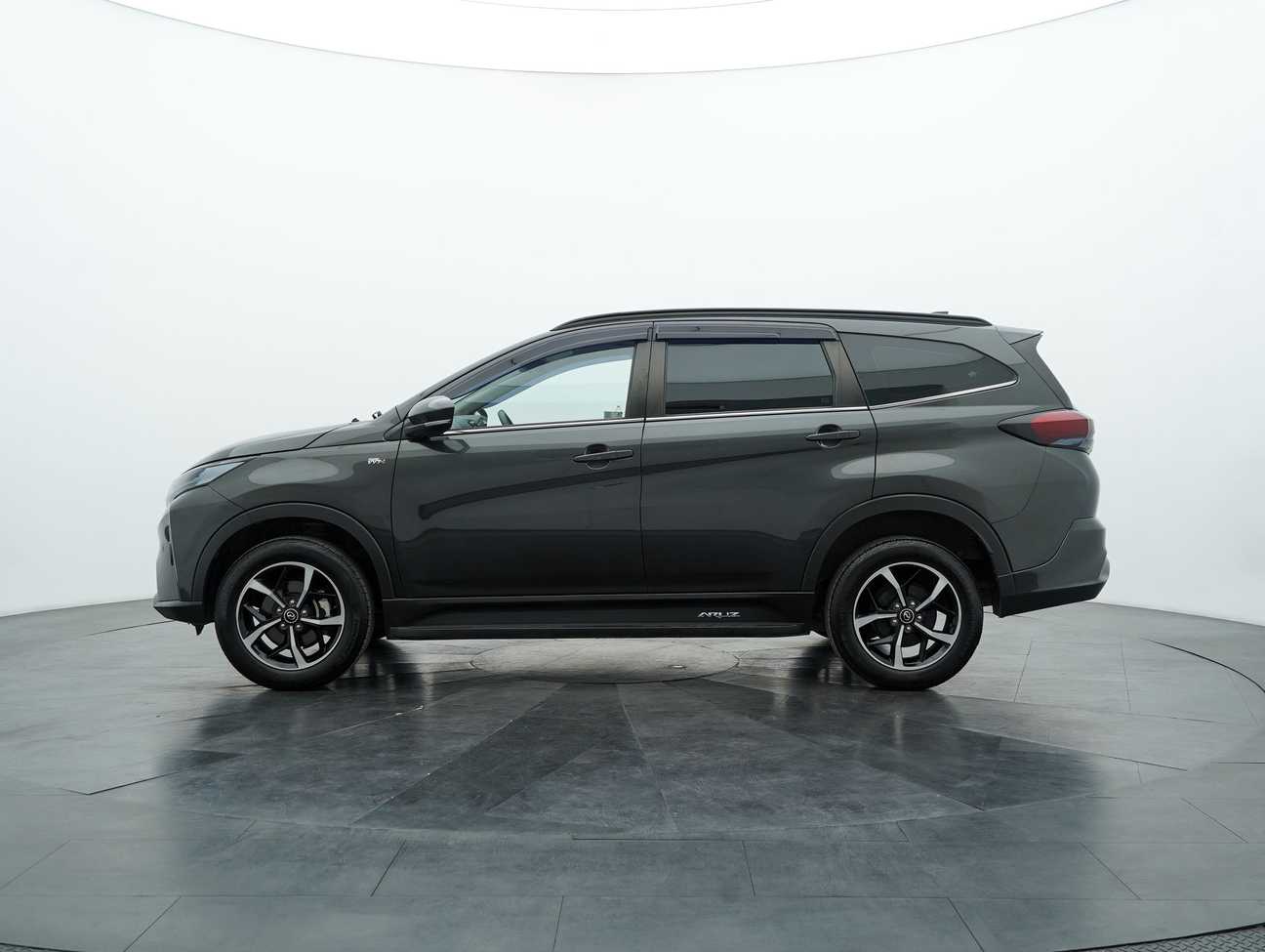 terpakai 2022 Perodua Aruz AV 1.5