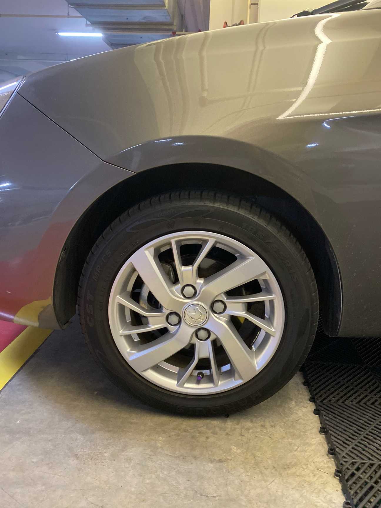 terpakai 2023 Proton Saga Premium 1.3