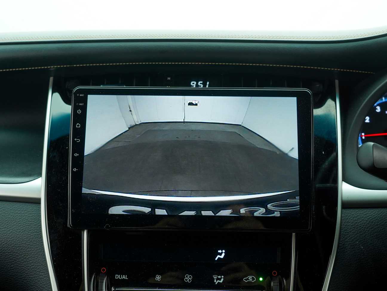 used 2017 Toyota Harrier Elegance 2.0