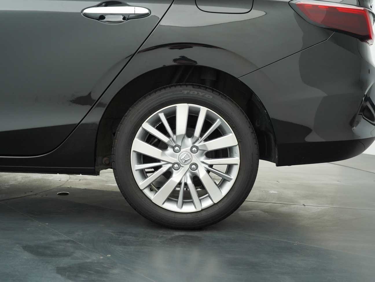 used 2020 Honda CITY V 1.5