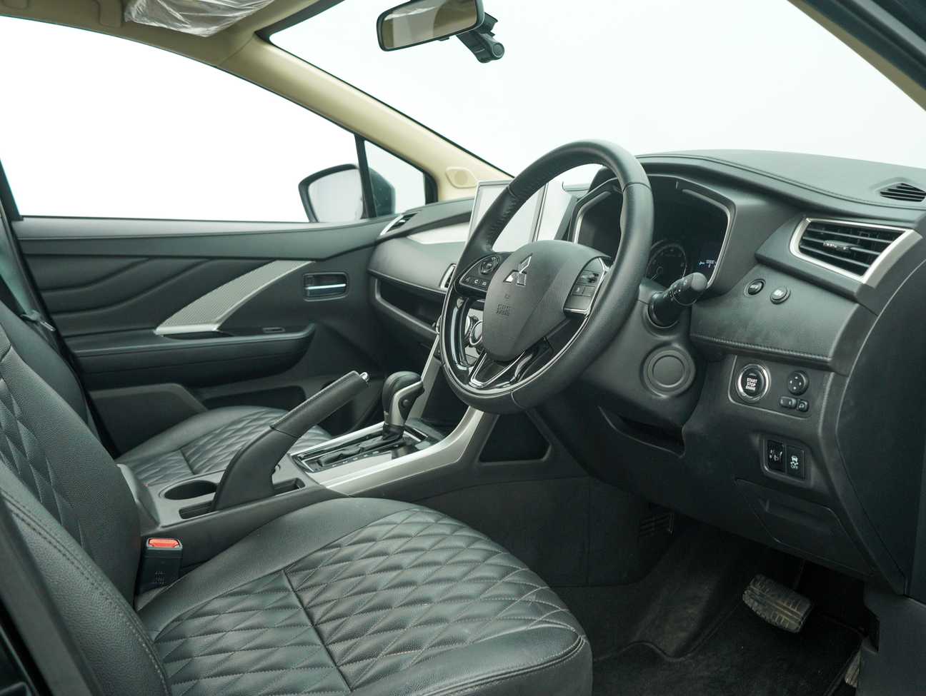 used 2022 Mitsubishi Xpander  1.5