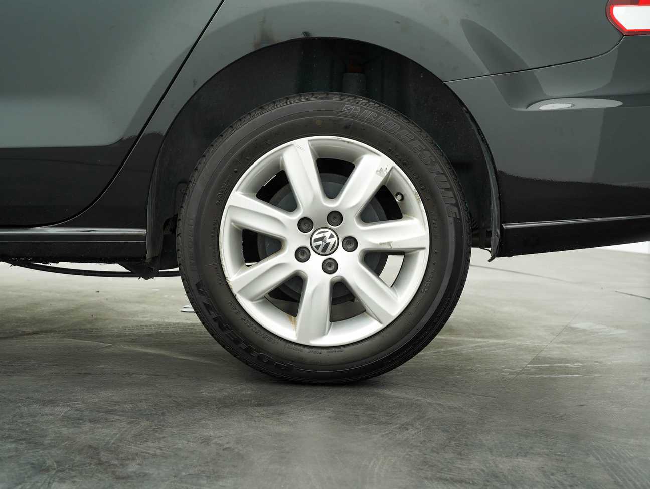 terpakai 2016 Volkswagen Vento Comfort 1.6