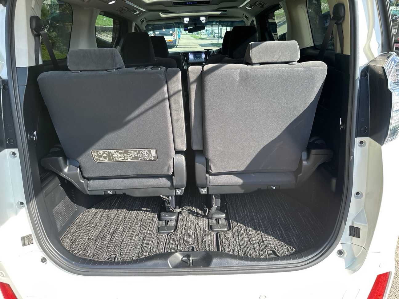 terpakai 2017 Toyota Vellfire Z 2.5