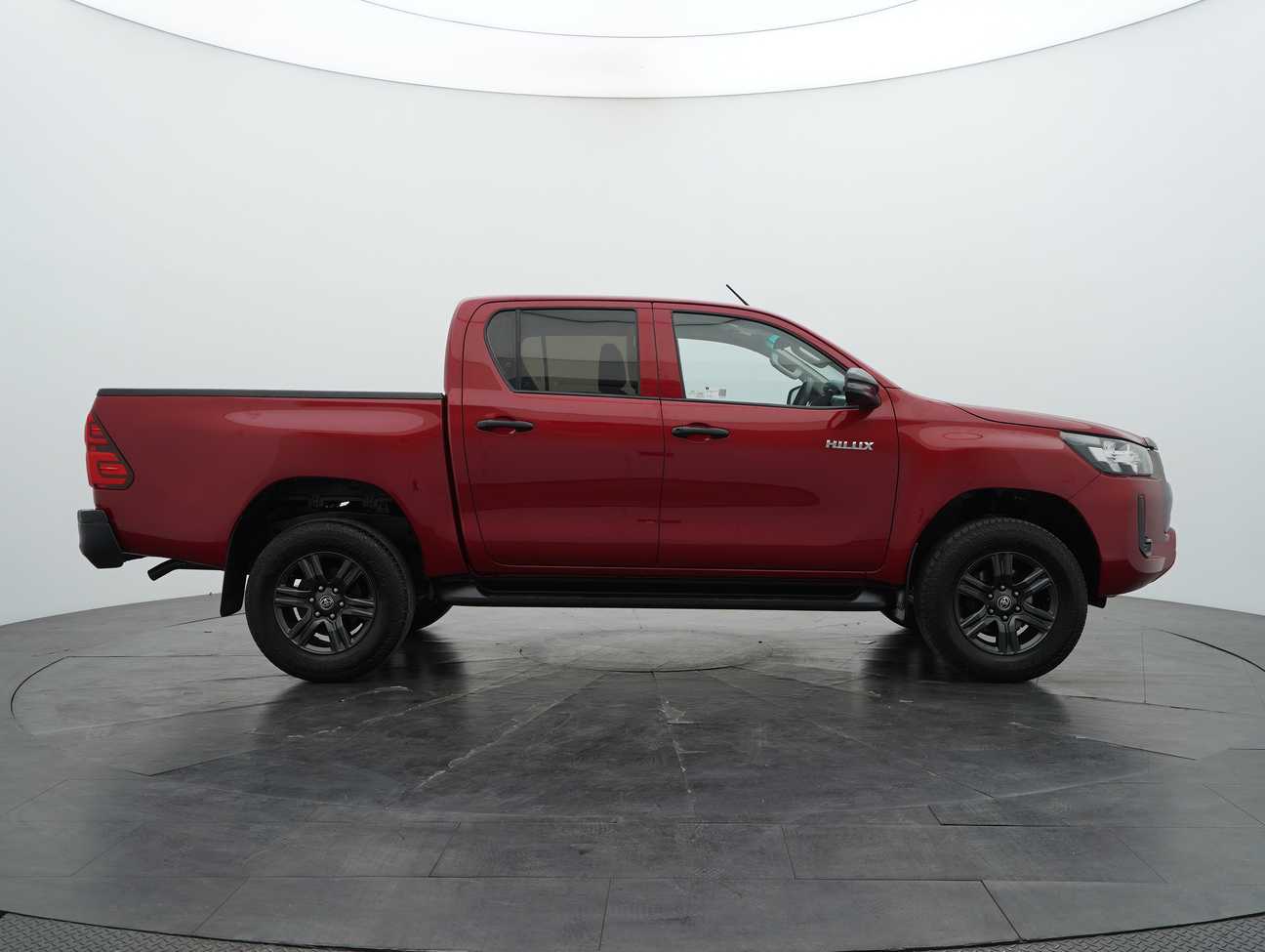 used 2021 Toyota Hilux E Dual Cab 2.4