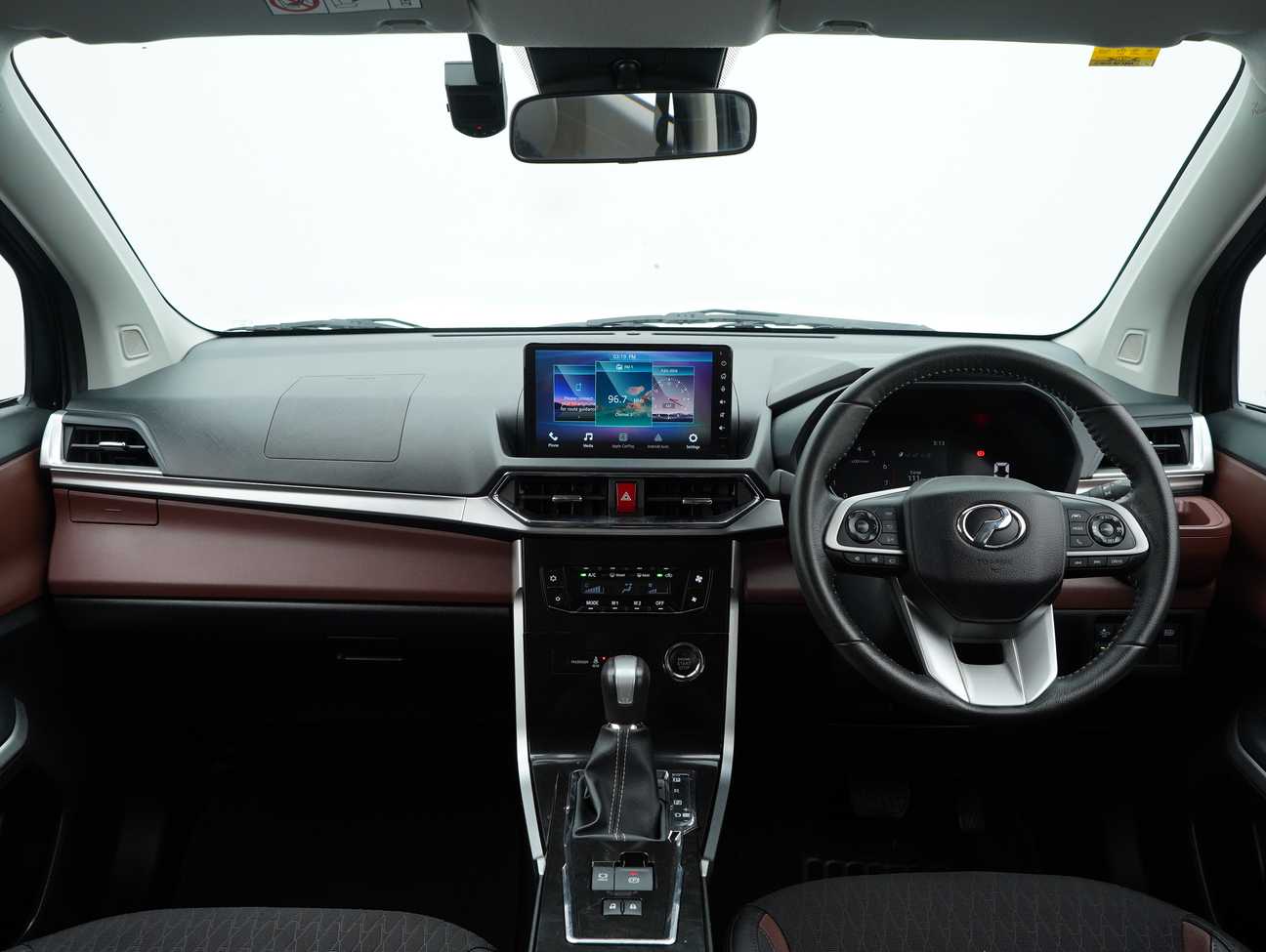 used 2023 Perodua Alza AV 1.5