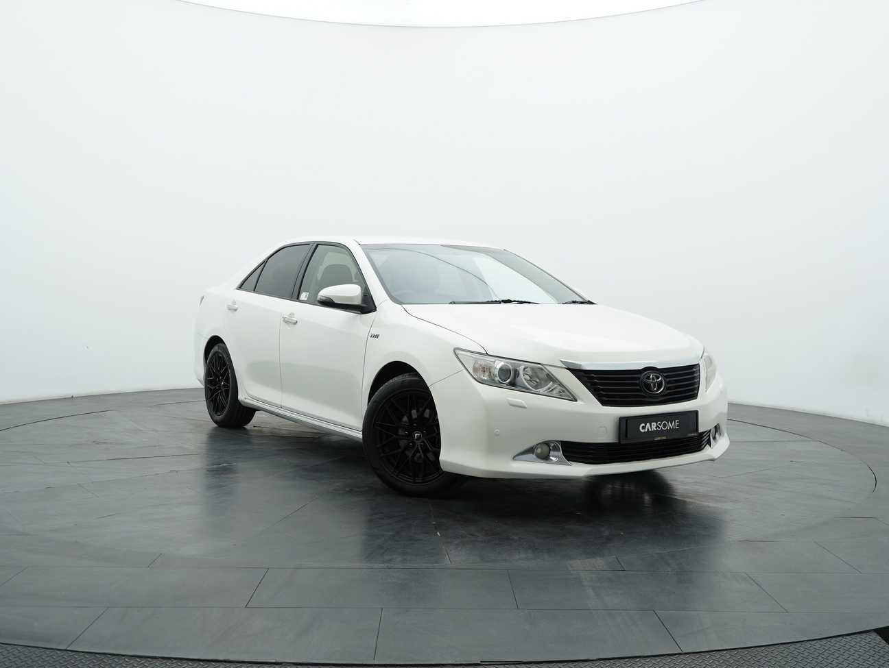 terpakai 2014 Toyota Camry GX 2.0