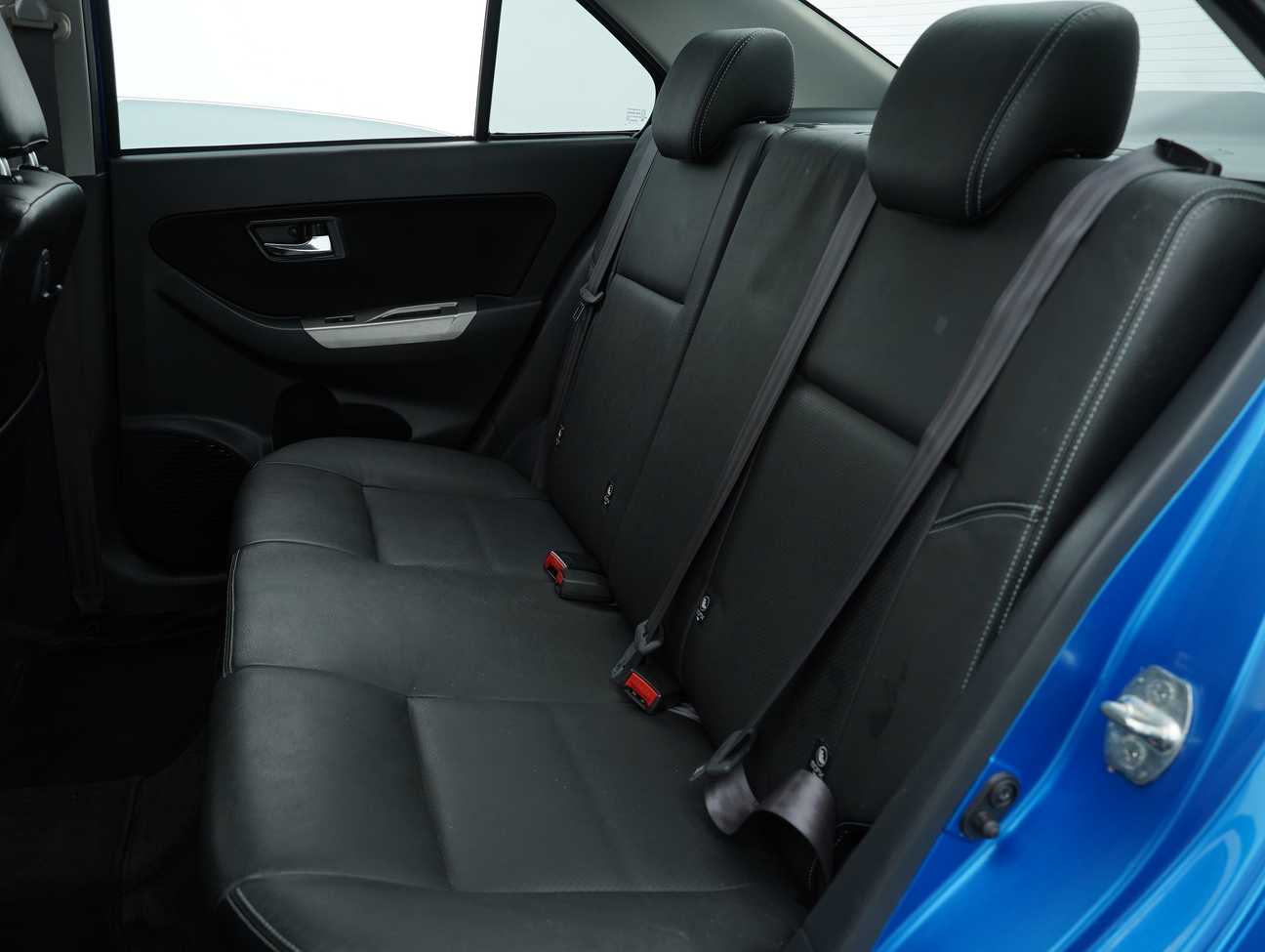 terpakai 2017 Perodua Bezza Advance 1.3