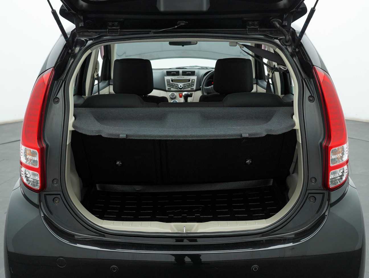 terpakai 2011 Perodua Myvi EZi 1.3