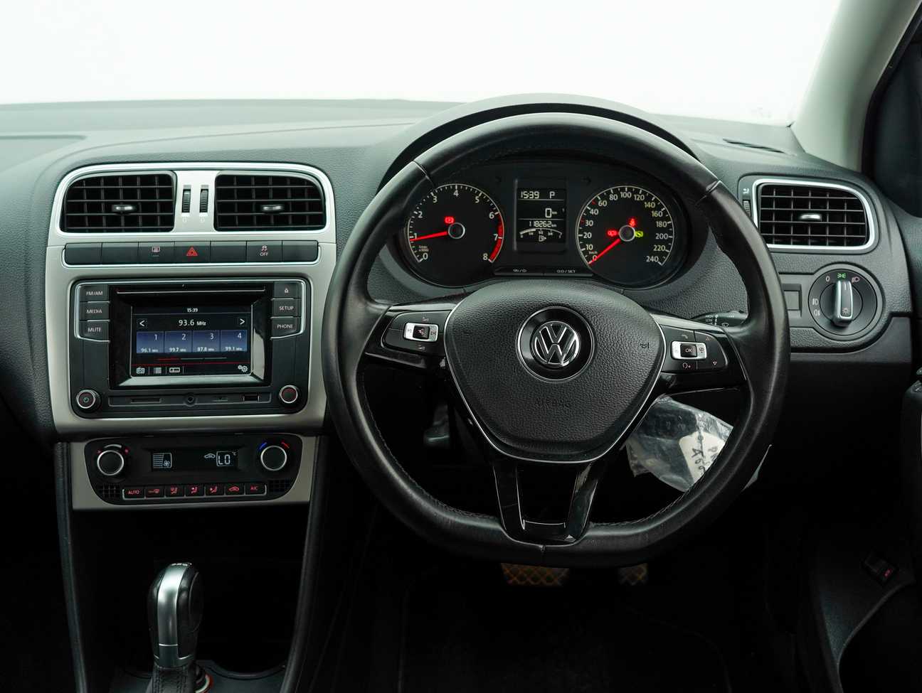 used 2018 Volkswagen Vento TSI Highline 1.2