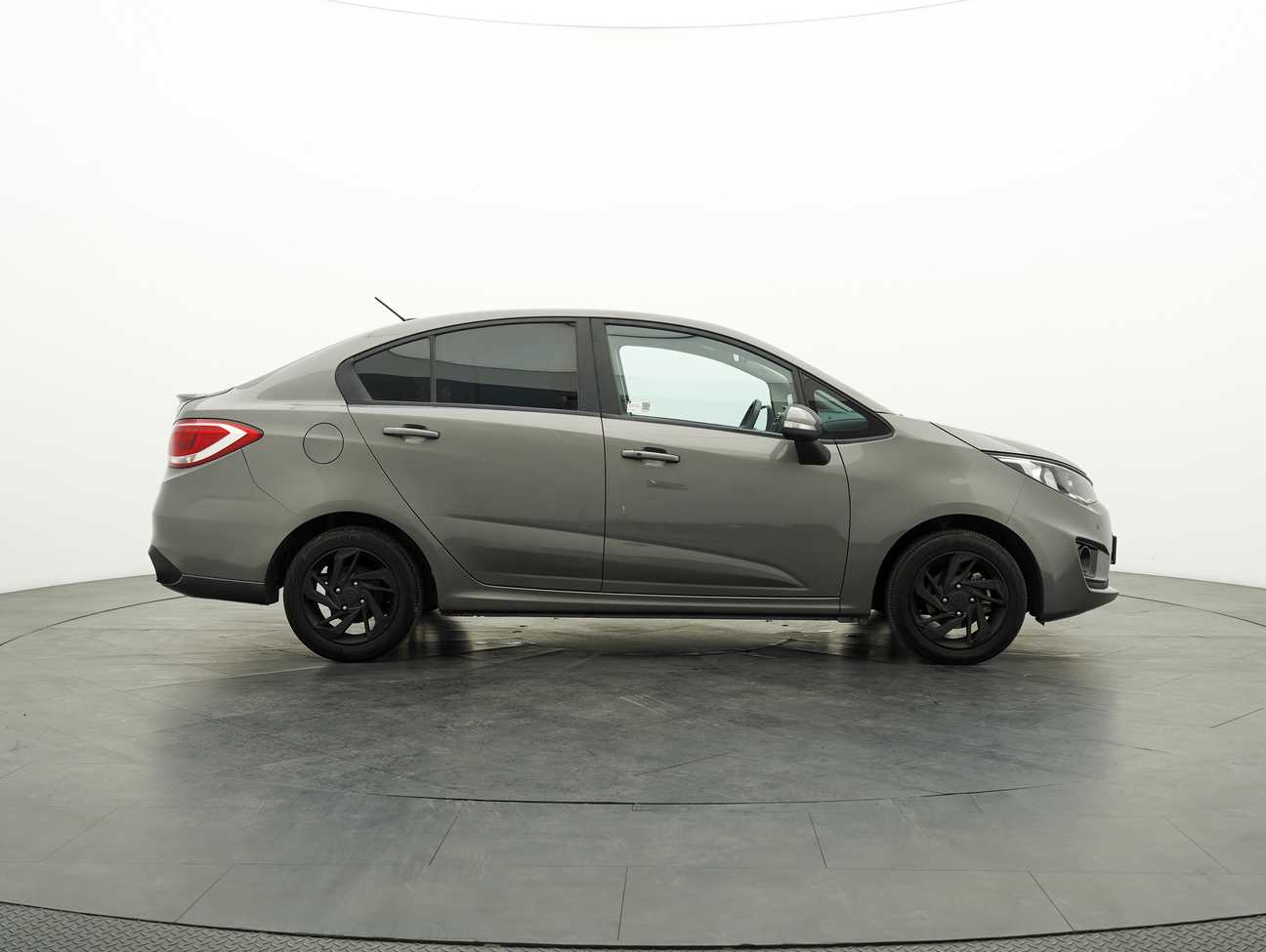 used 2016 Proton Persona Premium 1.6