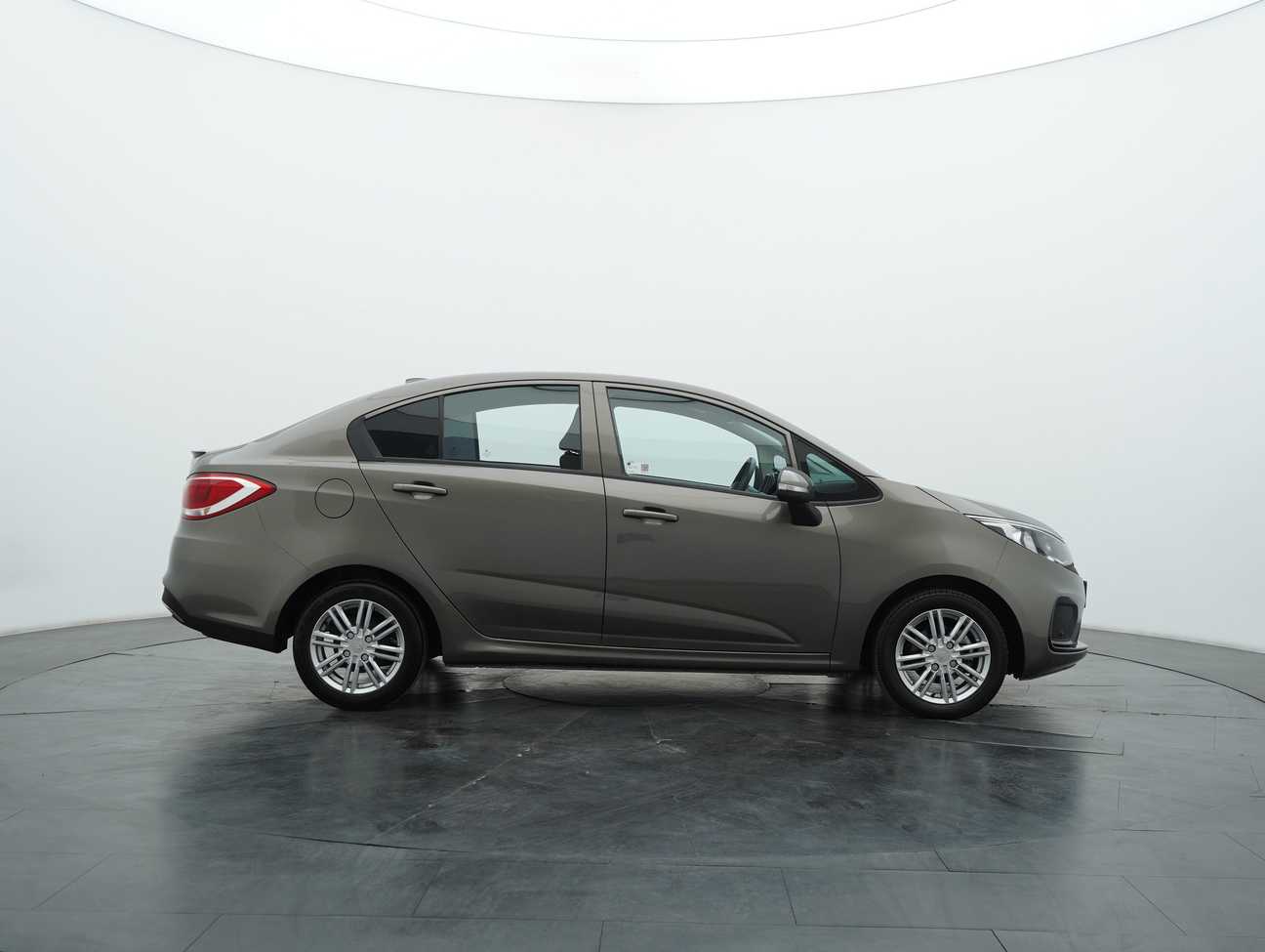 terpakai 2020 Proton Persona Standard 1.6