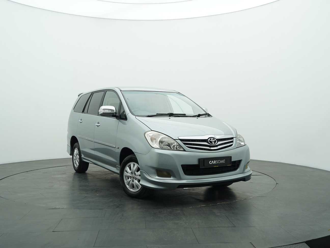 used 2011 Toyota Innova G 2.0