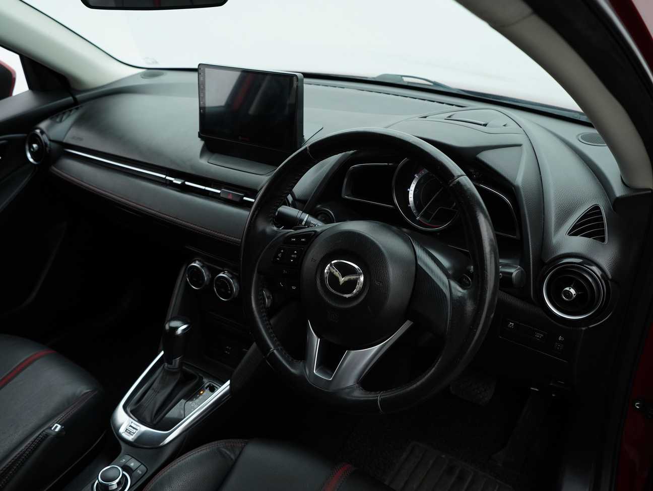 terpakai 2015 Mazda 2 SKYACTIV-G 1.5
