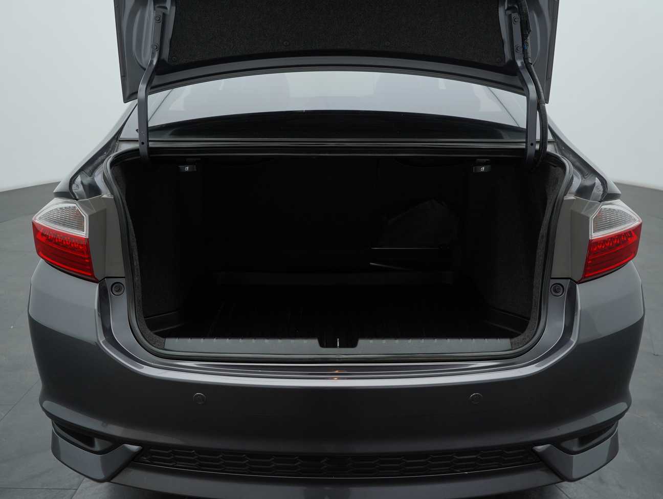 used 2018 Honda City V 1.5