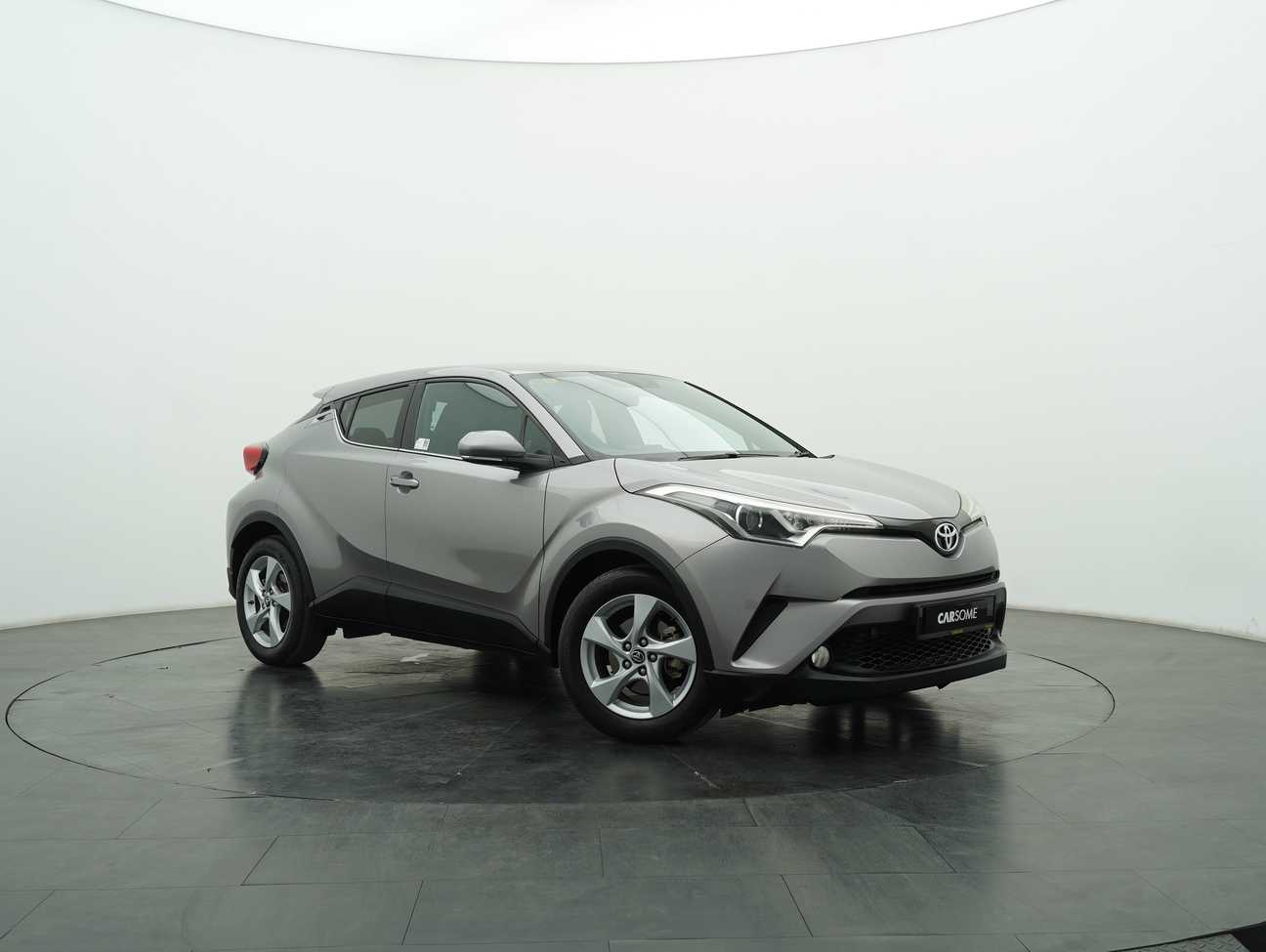 used 2018 Toyota C-HR  1.8