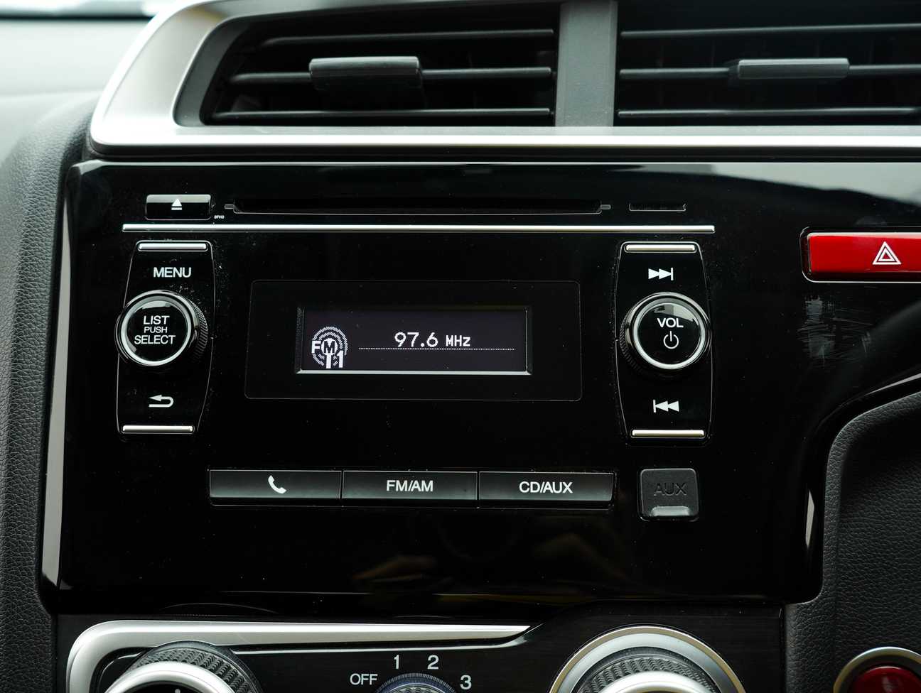 used 2016 Honda Jazz E 1.5