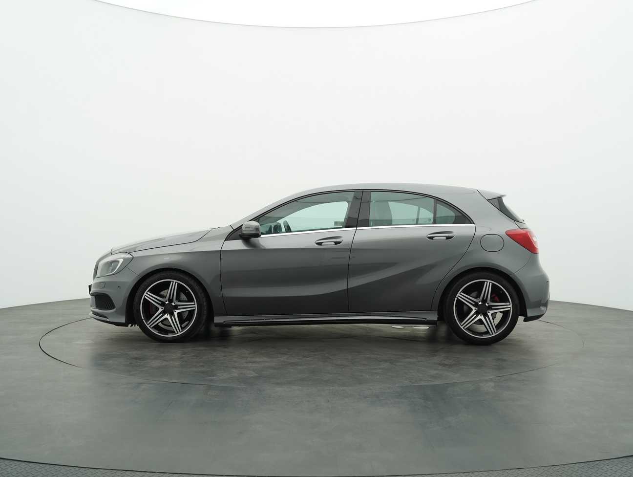 used 2015 Mercedes-Benz A250 Sport 2.0