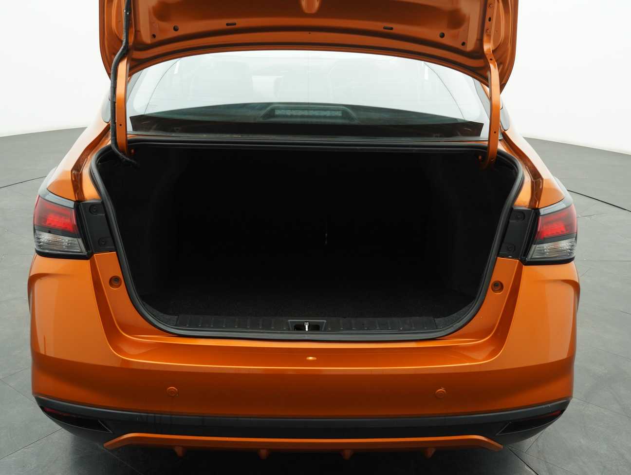 terpakai 2021 Nissan Almera VLT 1.0