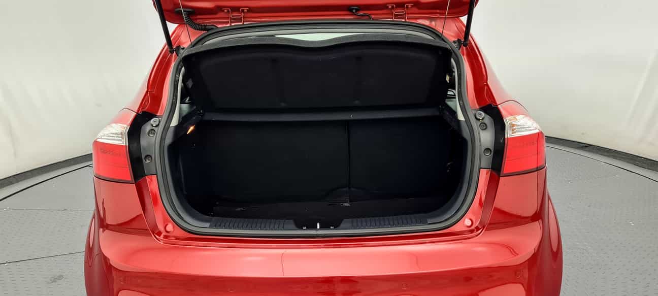 used 2015 Kia RIO UB 1.4