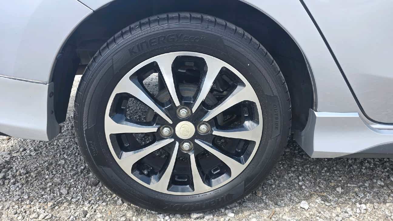 used 2022 Perodua Bezza Advance 1.3