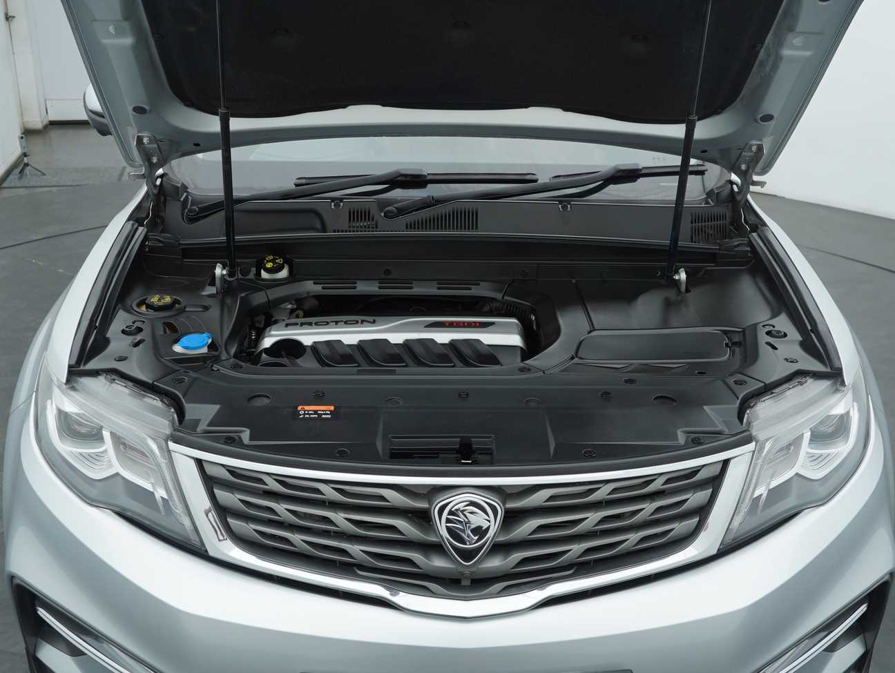 used 2019 Proton X70 Premium 1.8