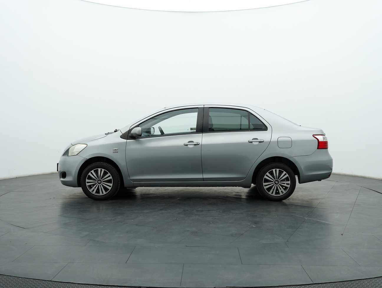 used 2011 Toyota Vios J 1.5