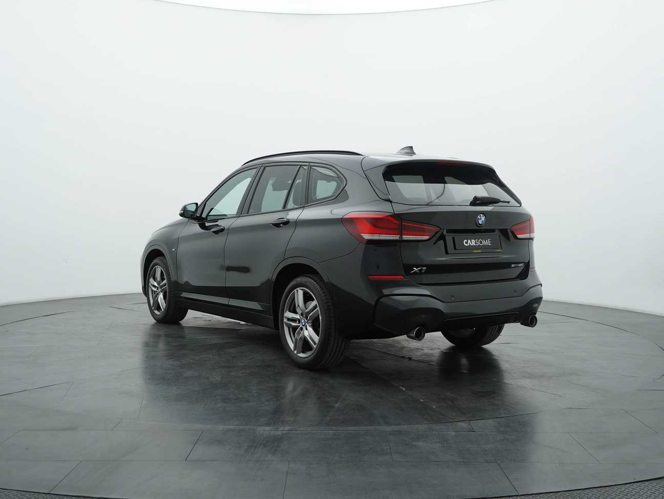 terpakai 2021 BMW X1 sDrive20i M Sport 2.0