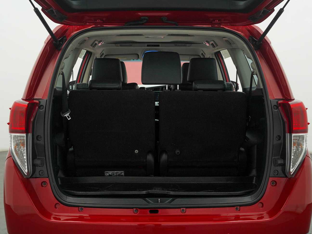 terpakai 2020 Toyota Innova X 2.0