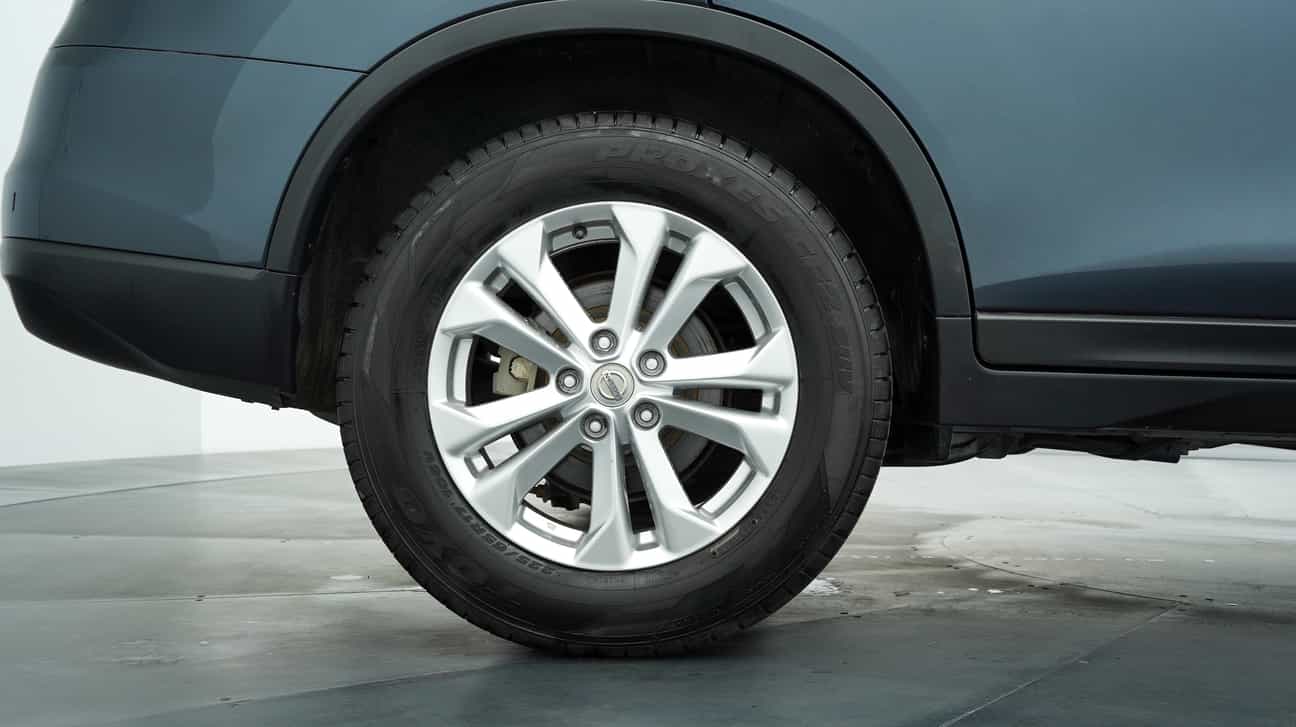 used 2016 Nissan X-TRAIL CVT 2.5