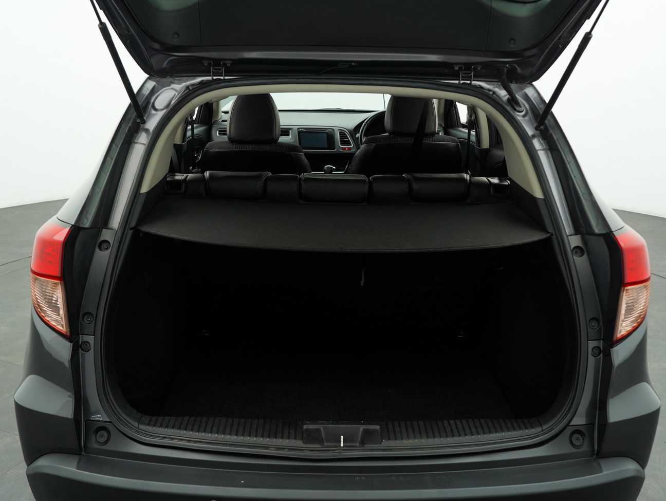 used 2016 Honda HR-V V 1.8