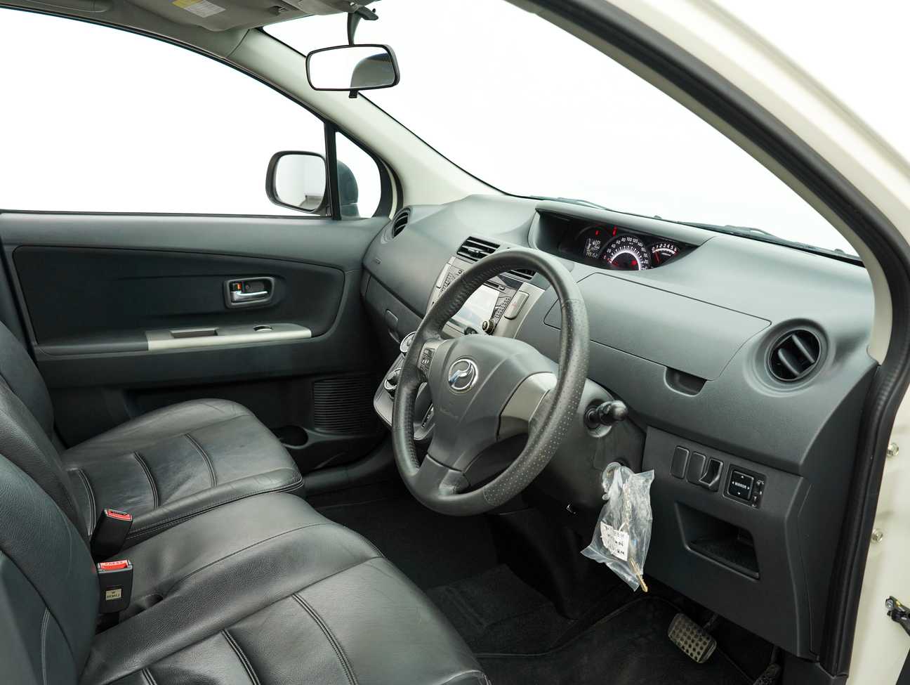 used 2015 Perodua Alza Advance 1.5