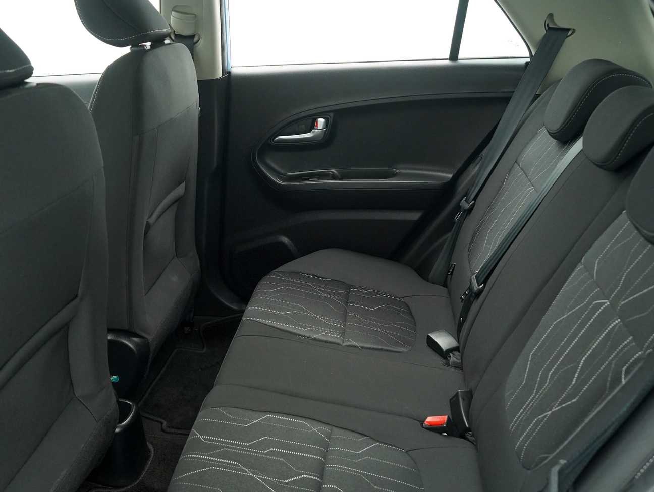 terpakai 2014 Kia Picanto  1.2