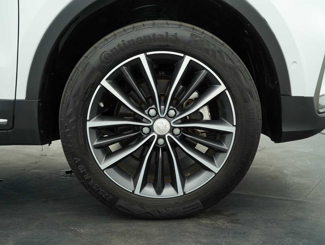 used 2020 Proton X70 Premium 1.8