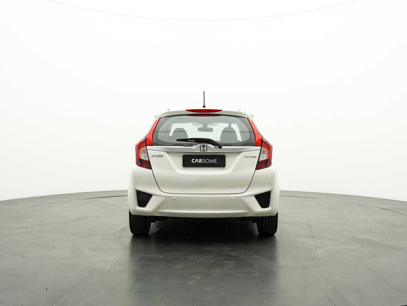 used 2014 Honda Jazz E 1.5