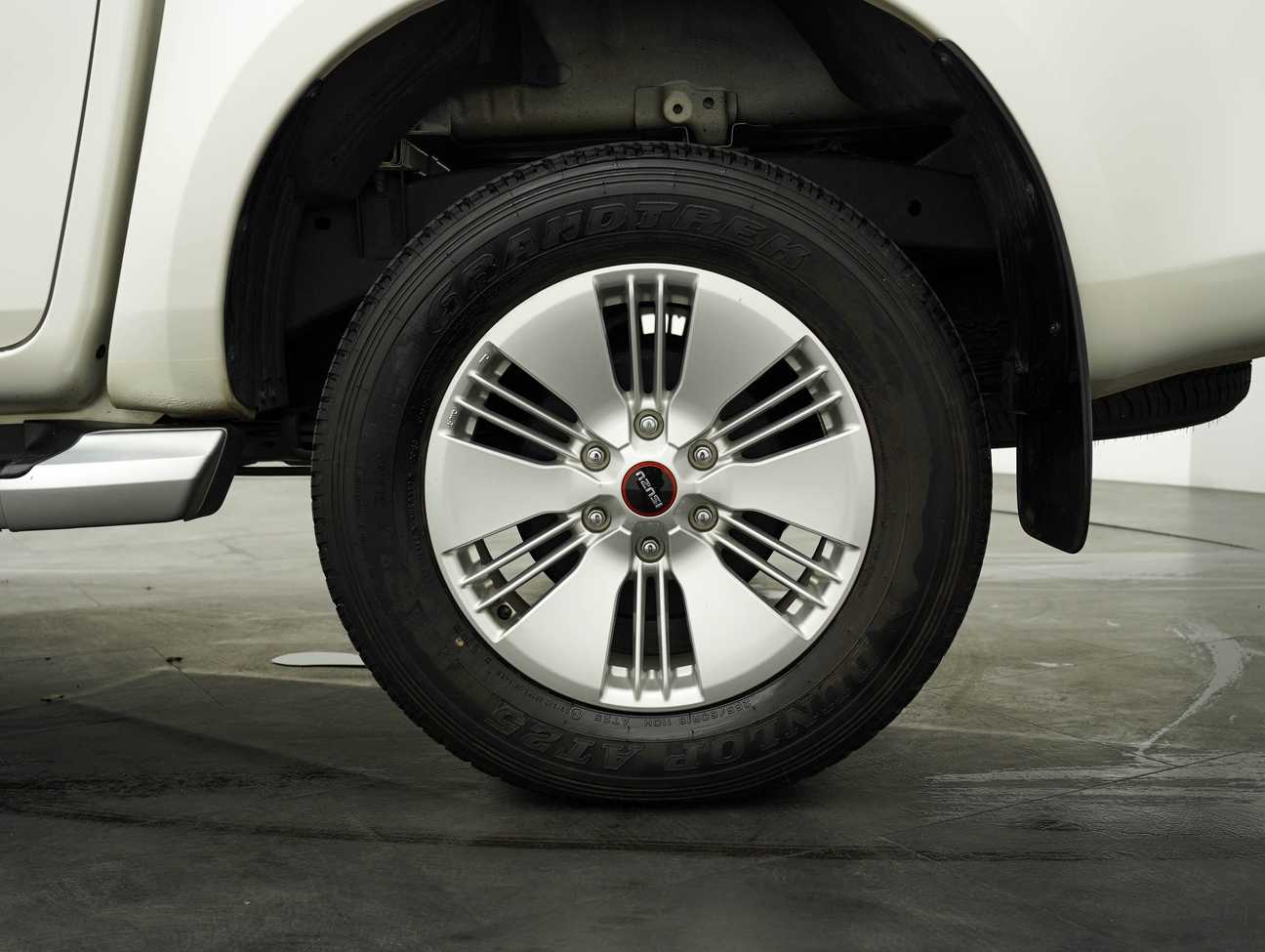 used 2022 Isuzu D-Max Premium 1.9