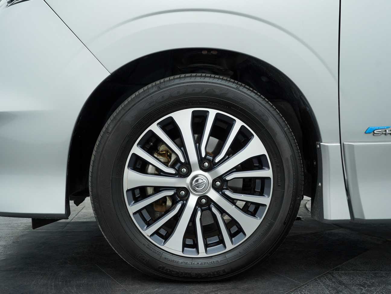 terpakai 2020 Nissan Serena S-Hybrid High-Way Star Premium 2.0