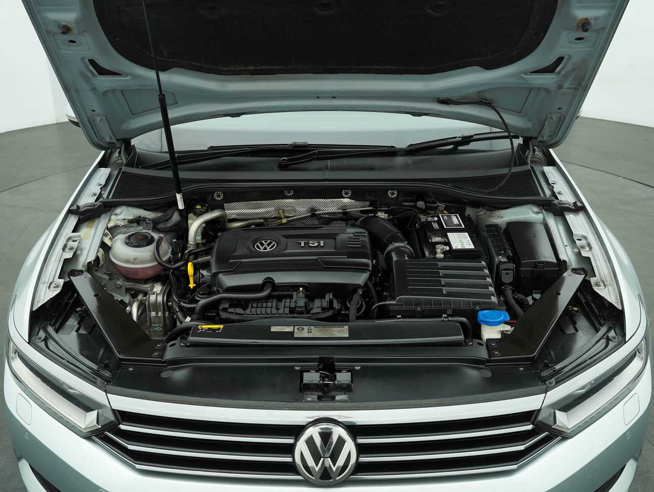 used 2018 Volkswagen Passat TSI Highline 2.0