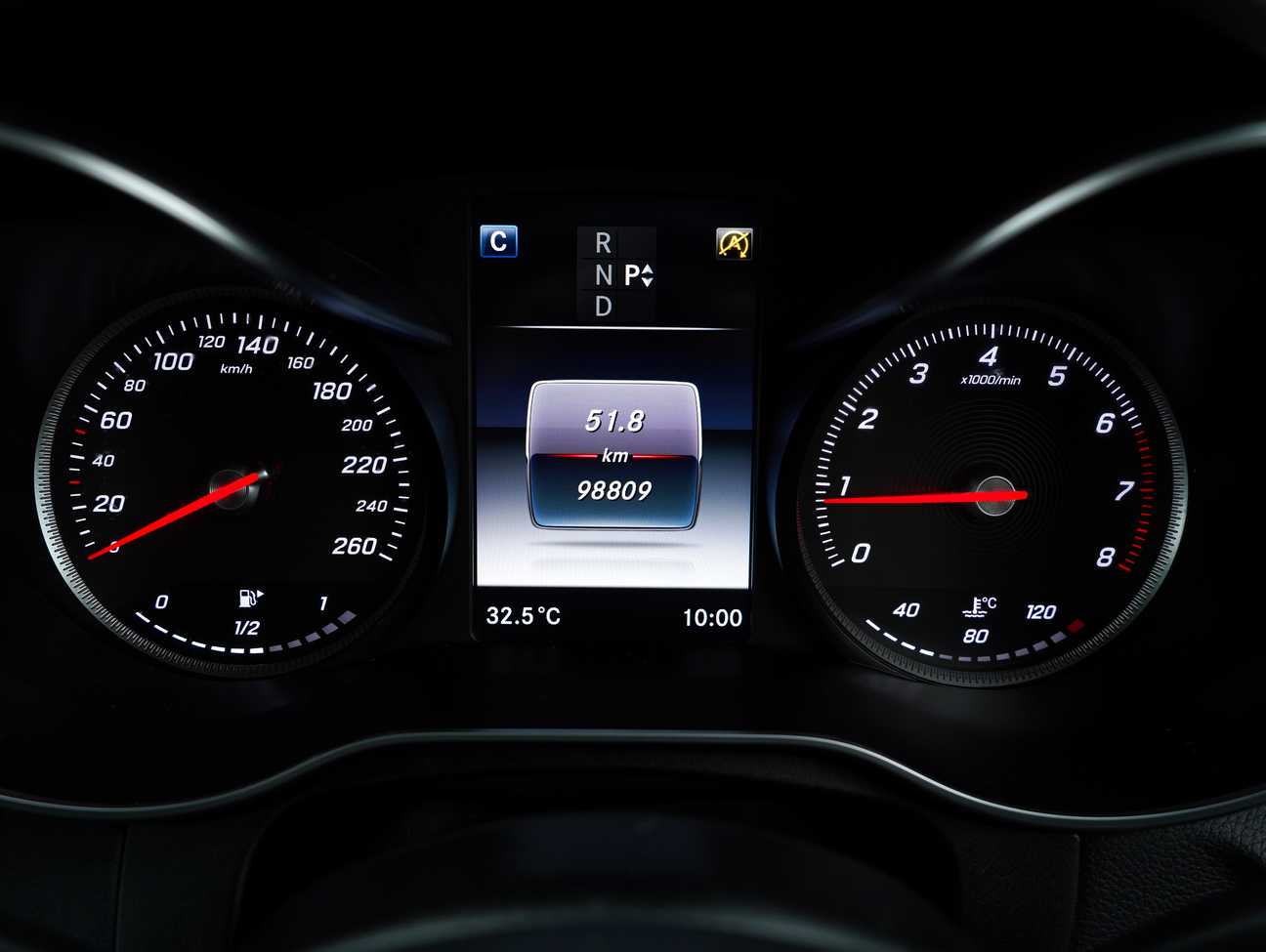 used 2017 Mercedes-Benz GLC250 4MATIC AMG Line 2.0